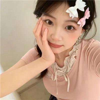 克莱尔的相机